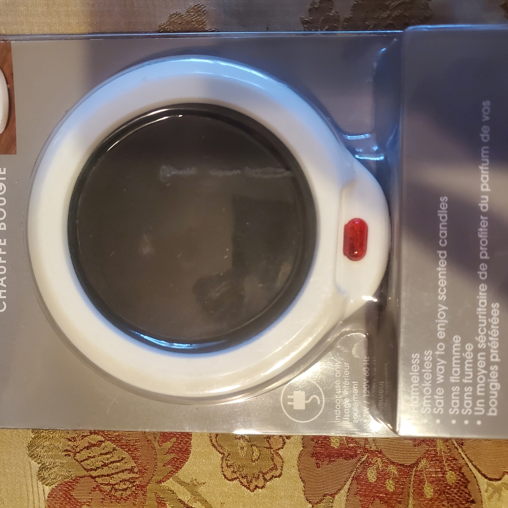 Ashland Black and White Candle Warmer